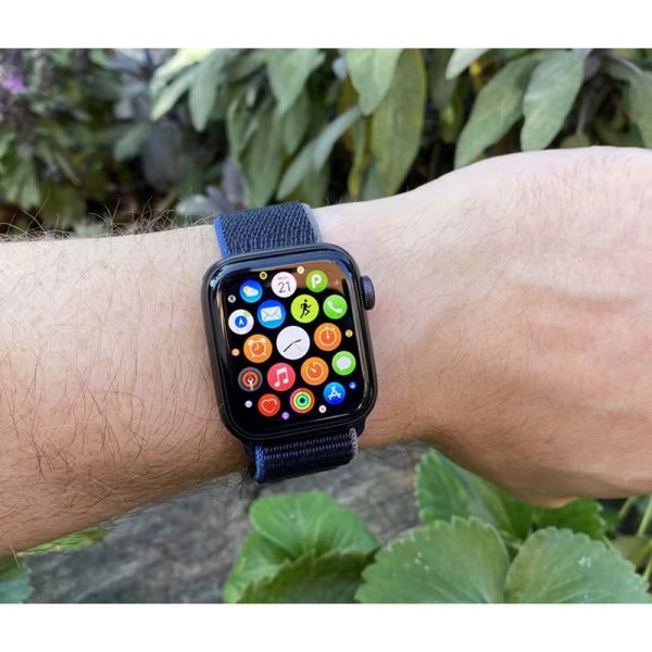 ساعت هوشمند اپل مدل  SE Aluminum Case 40mm with Sport Loop Band — تصویر ۱۱